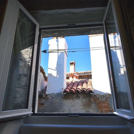 Antique Apartment Arsenale Rovinj Exterior photo