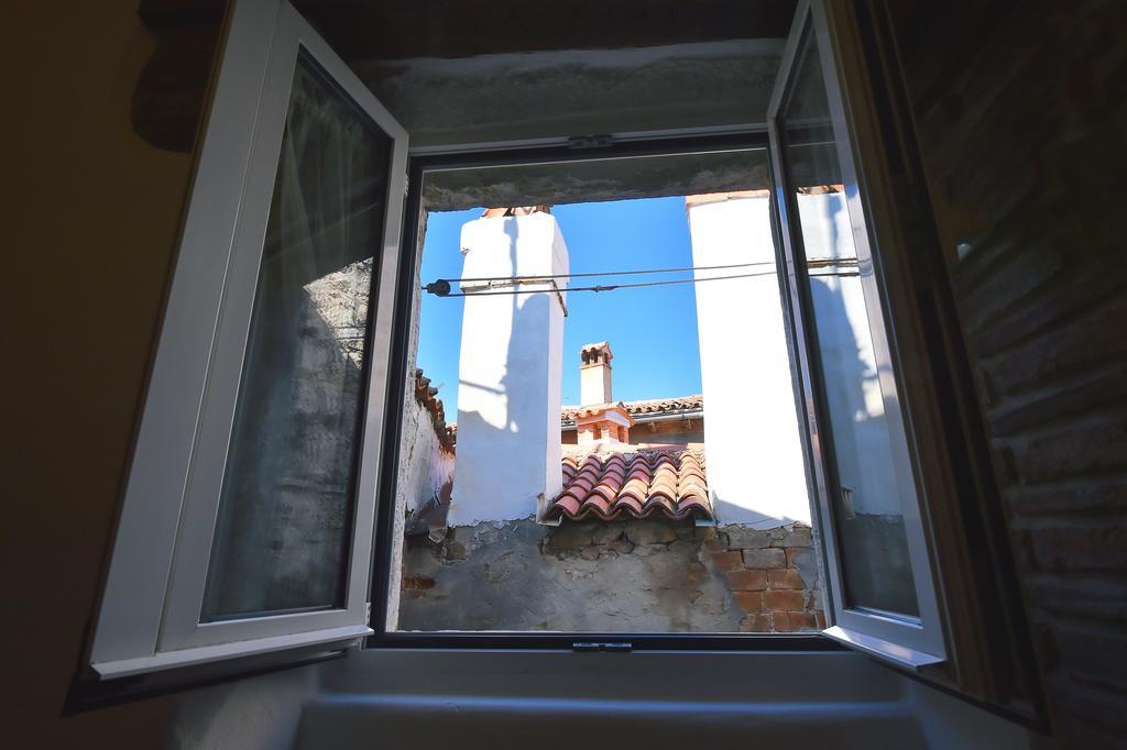 Antique Apartment Arsenale Rovinj Exterior photo
